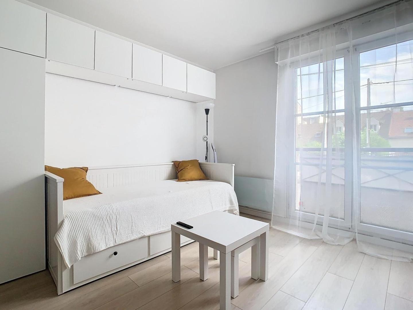 Studio Cosy Entre Disney Et Noisy Le Grand Luaran gambar